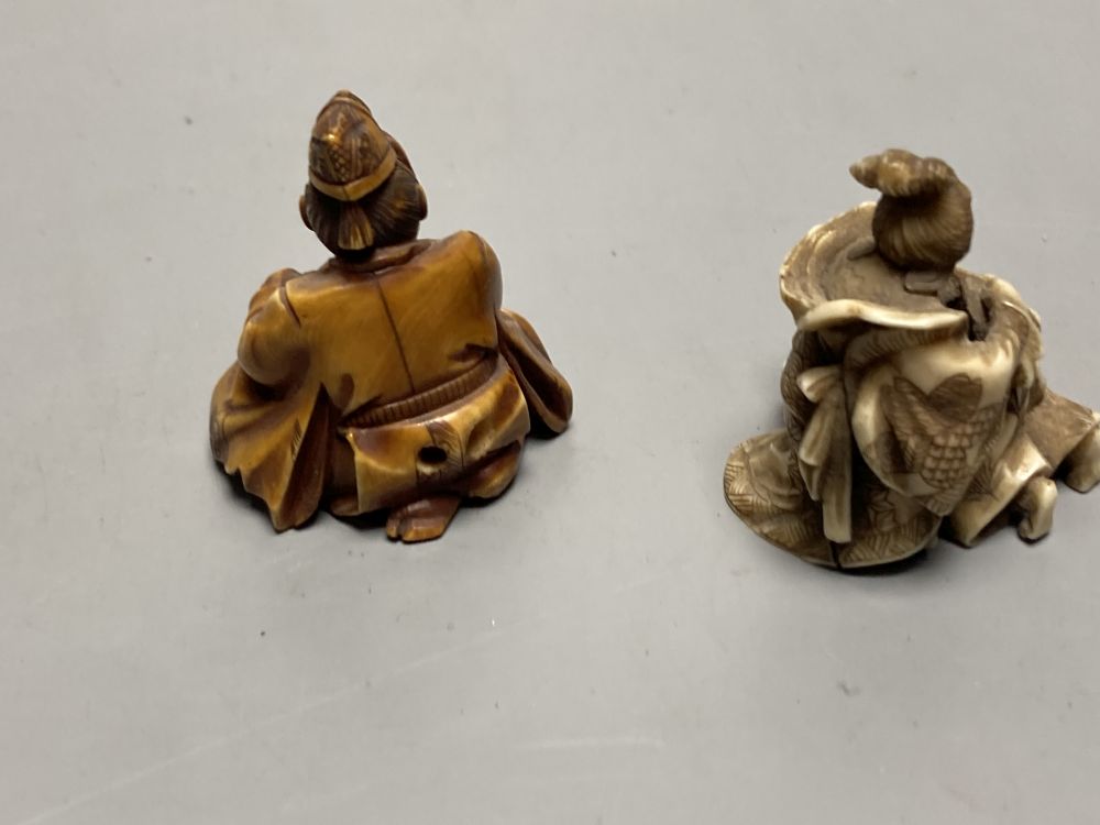Three Japanese ivory netsuke, Meiji period, all signed